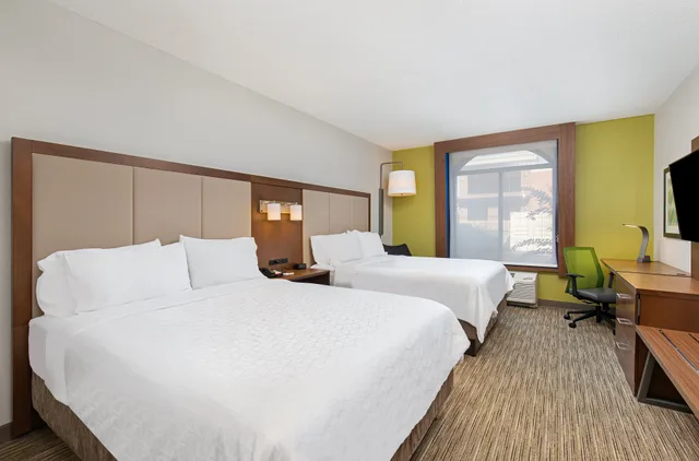 Standard, Holiday Inn Express Hotel and Suites Mt. Juliet-Nashville Area 5/8