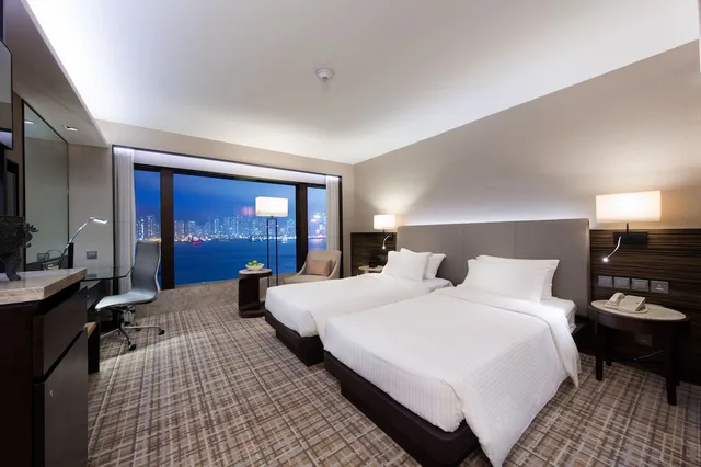 Retreat, Deluxe, Harbour View، New World Millennium Hong Kong 3/4