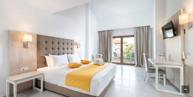 غرفة سوبيريور بسرير مزدوج، Aristoteles Holiday Resort & Spa 1/1