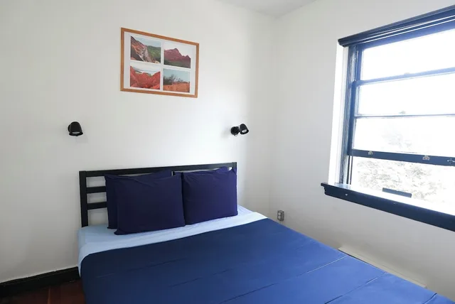 غرفة صغيرة بسرير كوين بحمام مشترك، Ocean Island Inn Backpackers Suites Hostel 3/9