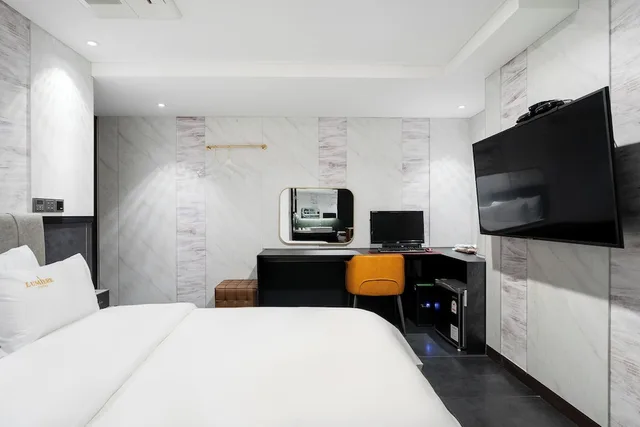 غرفة ديلوكس بسرير كينج، Adlige Hotel 4/10