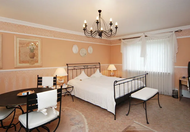 غرفة بسرير كوين، Ambient Hotel Am Europakanal 10/10