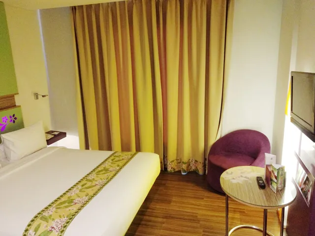 Superior, Queen Bed, No Balcony، Ibis Styles Bali Denpasar 2/8