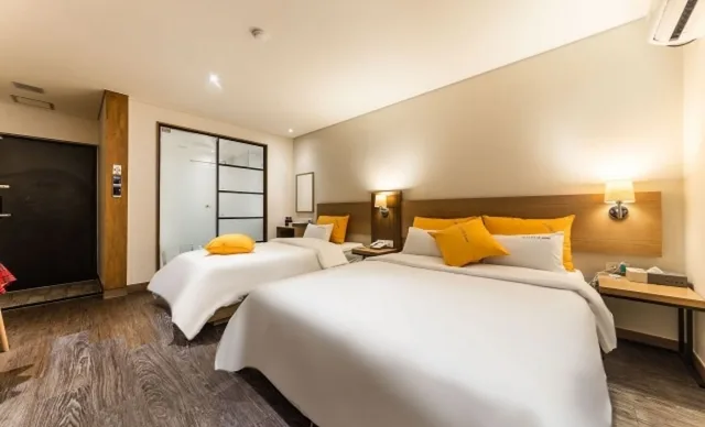 Deluxe, Twin Beds, Incheon Soma Hotel 1/3