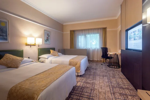 غرفة قياسية بسريرين منفصلين، Metropark Lido Hotel 2/6