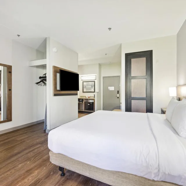 Room, King Bed, Sofa, Hyatt Place San Antonio - Northwest/Medical Center 3/5