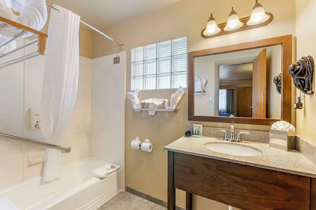 غرفة قياسية صغيرة بسرير كينج، Best Western Sunset Inn 5/5