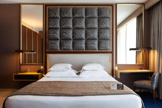 Palm, Club, Suite, Ocean View, Wine & Books by the sea - Algarve Resort 3/7