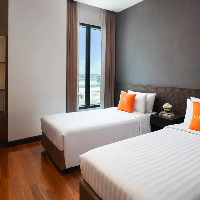 Firefly Two Bedroom Deluxe Suite، Lumen Bangkok Srinakarin 5/10