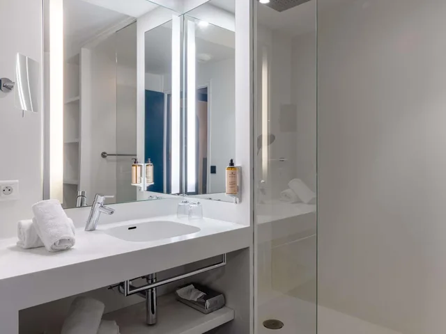 Privilege, Mercure Annecy Centre 7/10