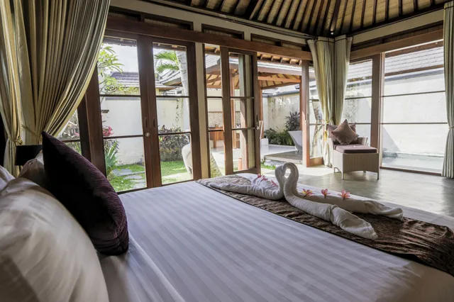 فيلا بسرير كوين بغرفة نوم واحدة بمسبح خاص، THE KAMPUNG UBUD VILLA 6/10