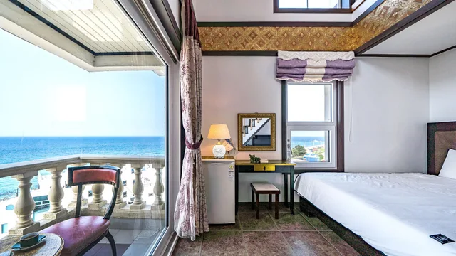 Muse, Queen and Twin Beds، Eastern Castle Pension 4/5