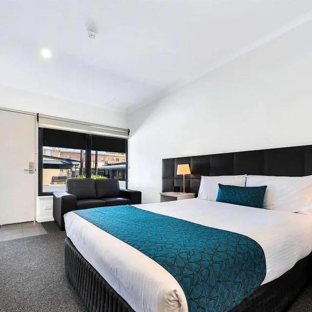 غرفة تنفيذية، Comfort Inn And Suites Manhattan 3/4