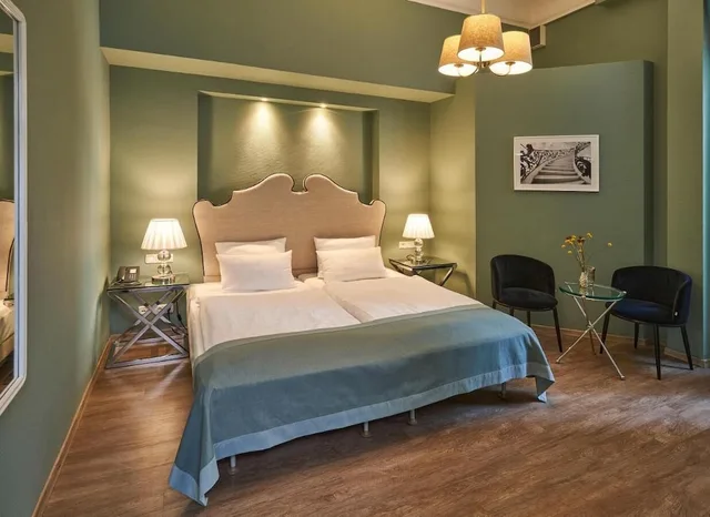 غرفة قياسية بسريرين منفصلين، Hotel Monopol 1/2