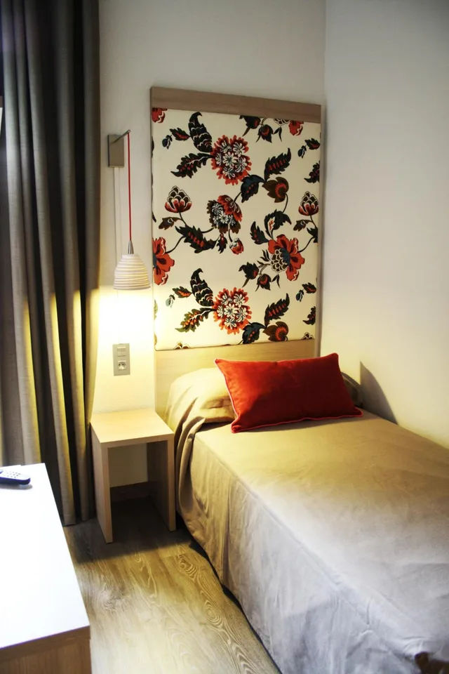 غرفة مفردة، Hotel Ginebra 5/10