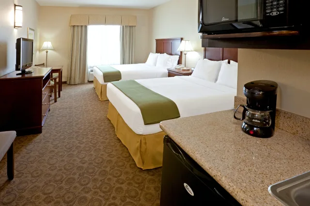 Standard, 2 Queen Beds, Accessible, Holiday Inn Express Hotel And Suites Cedar Hill 5/8