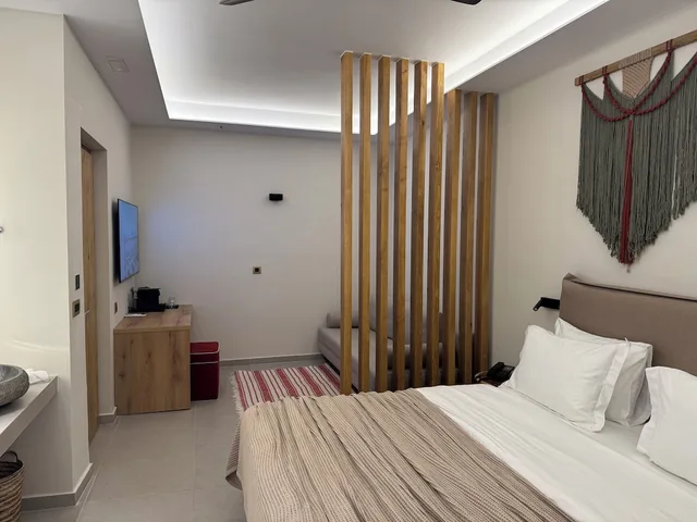 Cozy, Twin Beds, Land View، The Noverian Antama Organic Beach Resort Chania 2/10