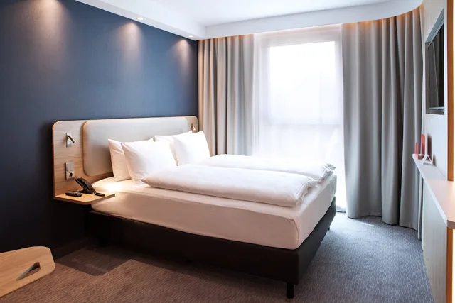 غرفة قياسية بسرير فردي، Holiday Inn Express Recklinghausen 2/5