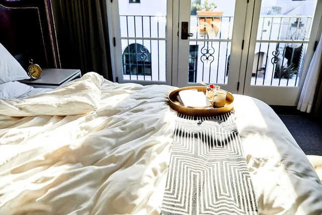 فيلا بسرير كينج، HOTEL CALIFORNIAN 3/7