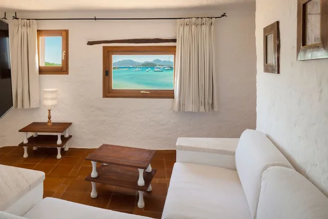 Island, Suite, King Bed, Partial Sea View, Hotel Cala Di Volpe Costa Smeralda 6/10