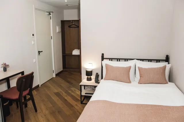 غرفة عائلية بسريرين كينج، Makmani Hotel 5/7