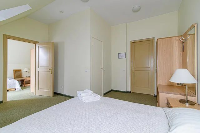 غرفة رباعية، Hotel Domus Maria 3/7