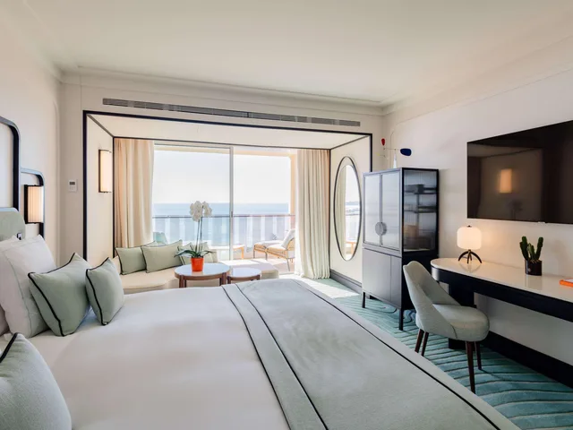 غرفة سوبيريور بسرير مزدوج أو سريرين منفصلين بإطلالة على البحر، Mondrian Cannes 2/3