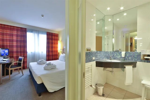 غرفة كلاسيكية بثلاثة أسرّة، Best Western Palace Inn 5/7