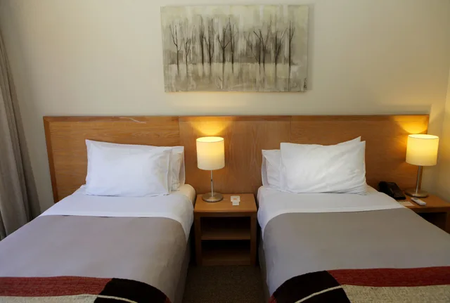 غرفة قياسية بسريرين منفصلين، Hotel Bosque de Renaca 4/6