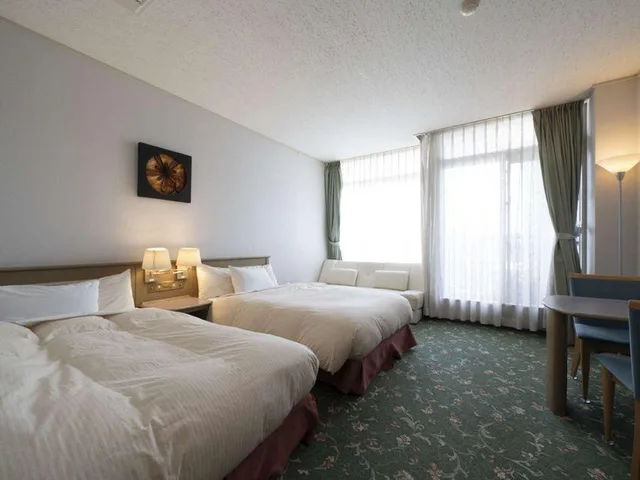 غرفة قياسية بسريرين منفصلين، HOTEL BELLEVEDERE 2/2