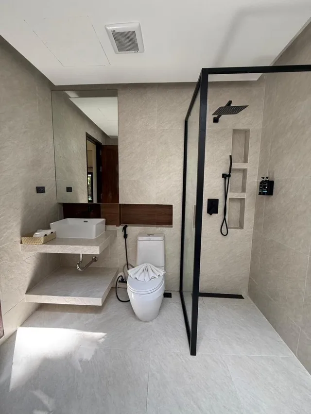 غرفة ديلوكس بسرير مزدوج، The Vatika Resort and Spa 6/6