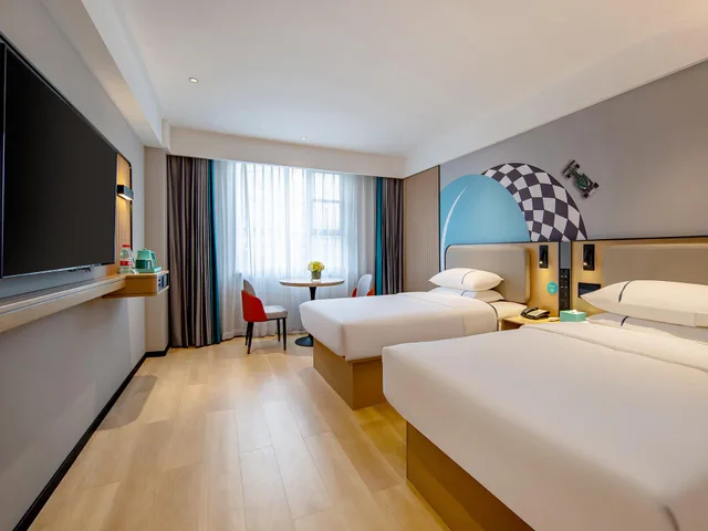 غرفة بزنس بسريرين منفصلين، City Comfort Inn Wuhan Jiangxia 1/2