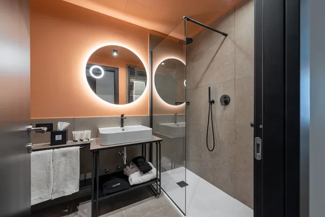 غرفة سوبيريور بسرير كينج، Hotel Tocq 9/9