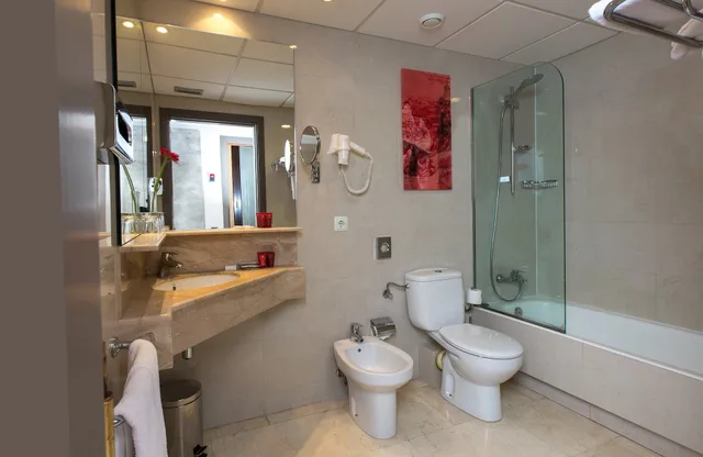 غرفة اقتصادية بسرير مزدوج، Leonardo Hotel Barcelona Las Ramblas 4/5