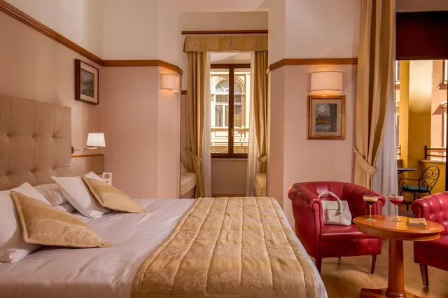 غرفة رباعية بسرير كينج، Hotel La Residenza 2/3