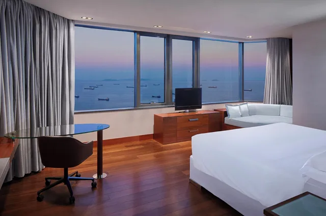 جناح تنفيذي بإطلالة على البحر، Sheraton Istanbul Atakoy Hotel 7/10