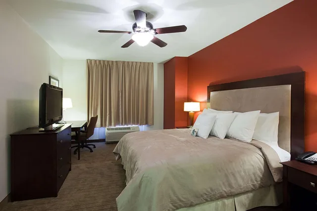 Studio, King Bed, Homewood Suites by Hilton St. Louis - Galleria 1/5