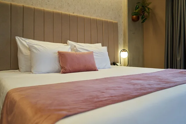 Tower, Superior, Studio, Suite, Hot Tub, Eutopiq Hotel 6/8