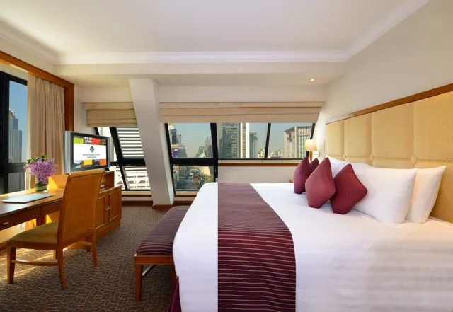 جناح جونيور، NH Bangkok Sukhumvit Boulevard 1/3