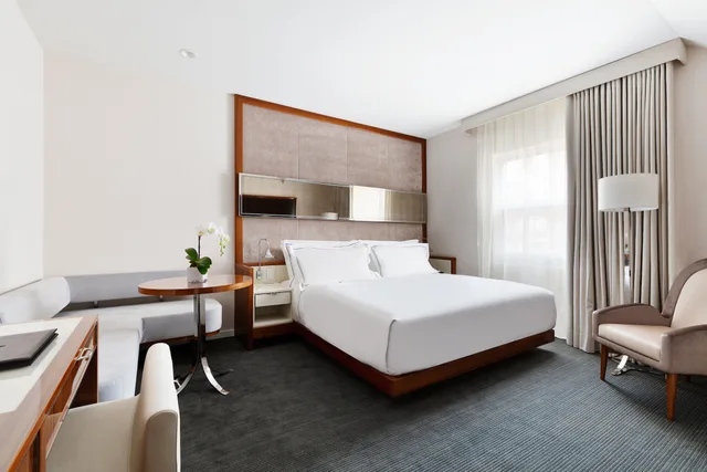Courtyard, Superior, King Bed, 33 Hotel, New York City, Seaport 1/1