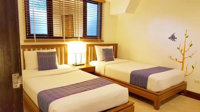غرفة ديلوكس بـ3 غرف نوم، Birds & Bees Resort 4/6