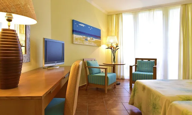 غرفة كلاسيكية بسريرين منفصلين بإطلالة على الحديقة، Pestana Viking Beach and Golf Resort 9/10