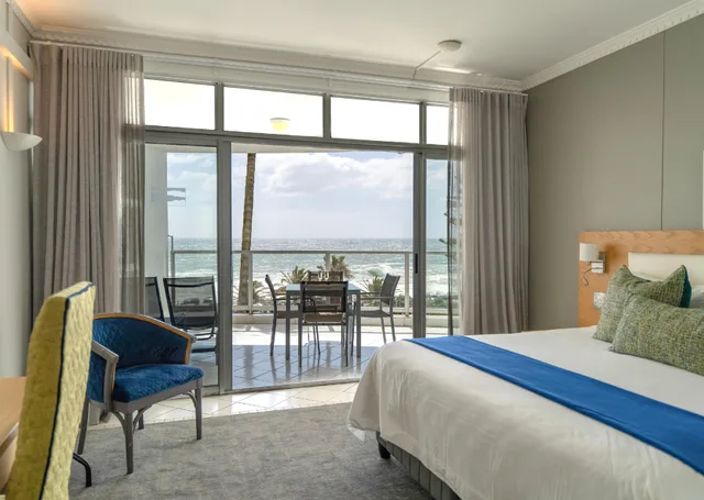 جناح فاخر، Peninsula All-Suite Hotel by Dream Resorts 1/1