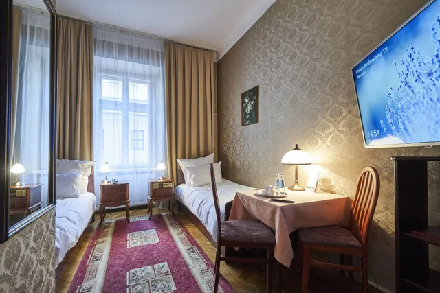 غرفة أساسية بسريرين منفصلين، Hotel Pollera 3/4