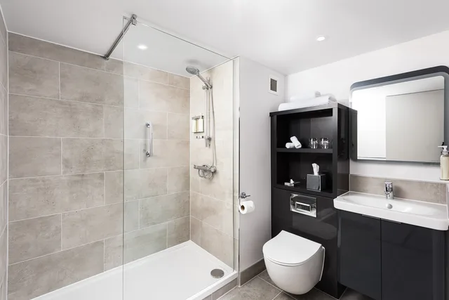 غرفة بسريرين منفصلين، Voco St Johns Solihull Ex St Johns Hotel 3/3