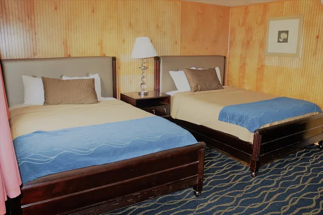 غرفة بسريرين كوين، Rodeway Inn Harlan, KY 1/3