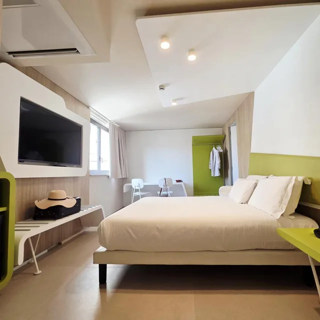 غرفة سوبيريور بسرير مزدوج، Cristal Hotel Palermo 2/4