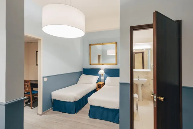 غرفة كلاسيكية عائلية بسرير مزدوج وسريرين منفصلين، Hotel San Luca 4/4