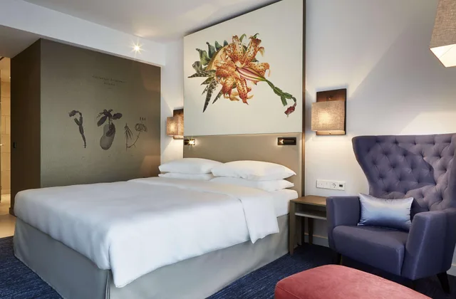 غرفة قياسية بسرير مزدوج، Hyatt Regency Amsterdam 4/5
