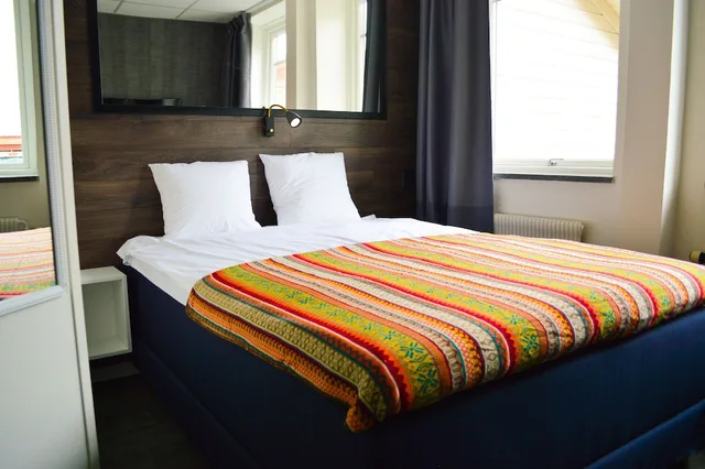 Room, Queen Bed, Hotell Stortorget 1/2